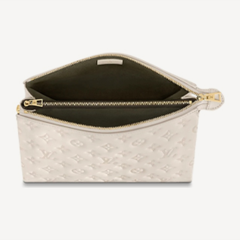 LV クッサン PM Ref:M57793