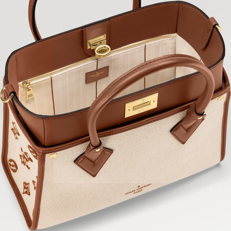 LV オンマイサイド MMRef:  M22191