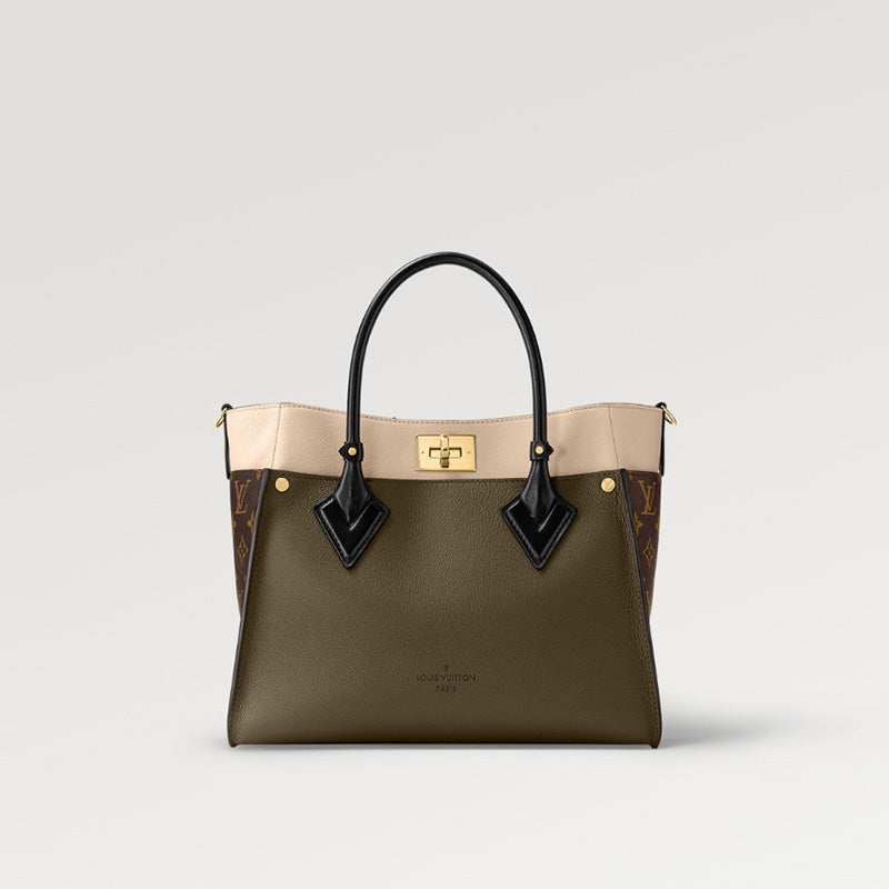 LV オンマイサイド MMRef: M55302