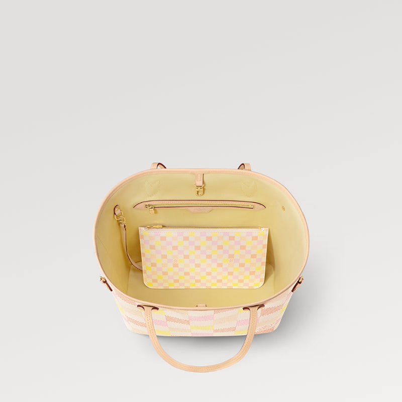 LV ネヴァーフル MM  Ref:N40668