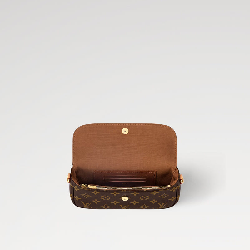 LV ウォレット オン チェーン･アイビー   Ref:M81911
