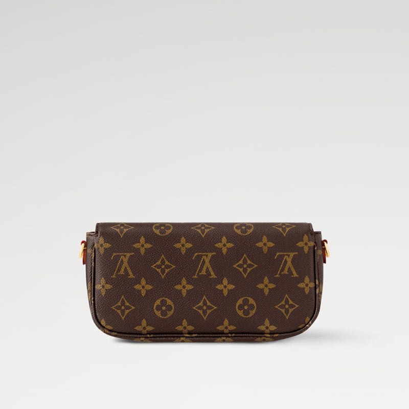 LV ウォレット オン チェーン･アイビー   Ref:M81911
