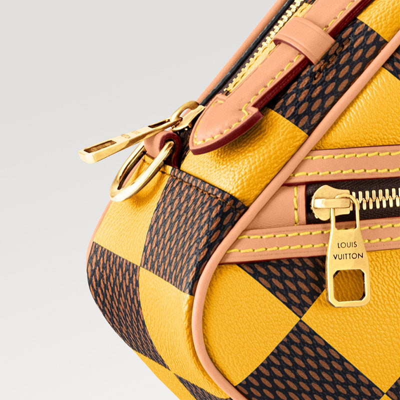 LV チェス･メッセンジャー  Ref:  N40562