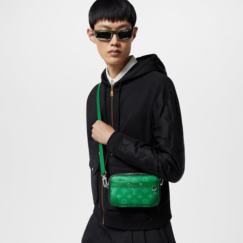 LV アルファ･ウェアラブルウォレット NV Ref: M30997