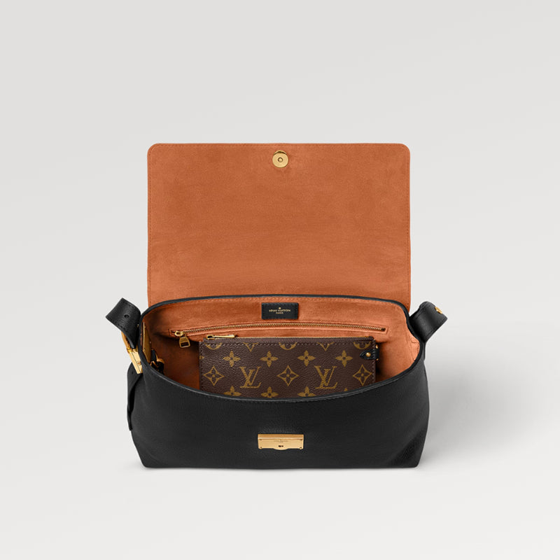 LV ローキーメッセンジャーハンドバッグ   Ref:M13148