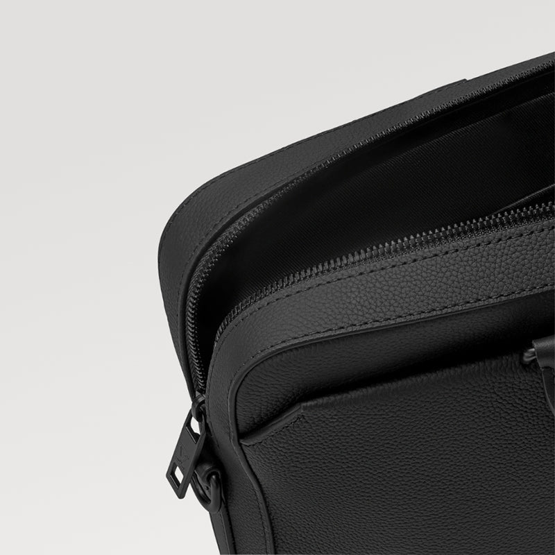 LV パイロット･ブリーフケース    Ref：M23778