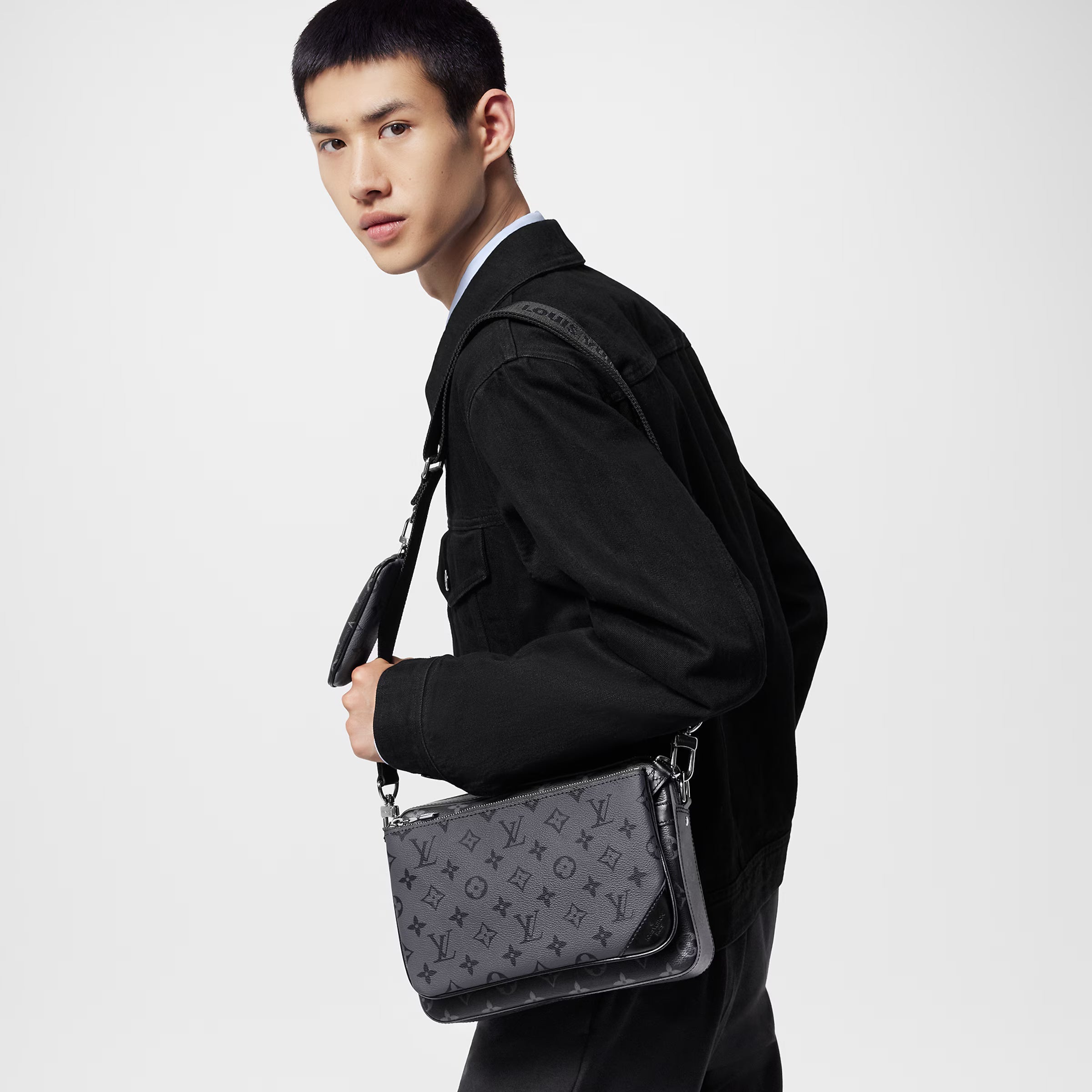 【期間限定特価】LV トリオ・メッセンジャー モノグラム・エクリプス